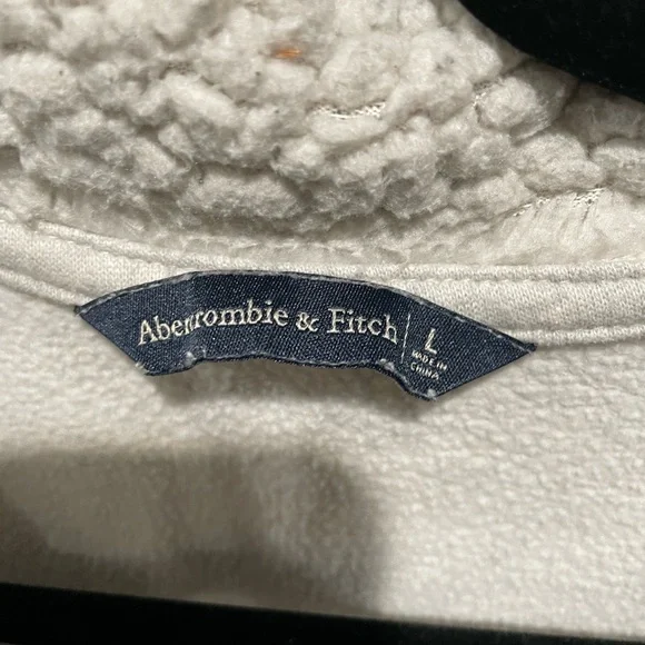 Abercrombie & Fitch Light Gray Cowl Neck Sweater - Picture 2 of 5